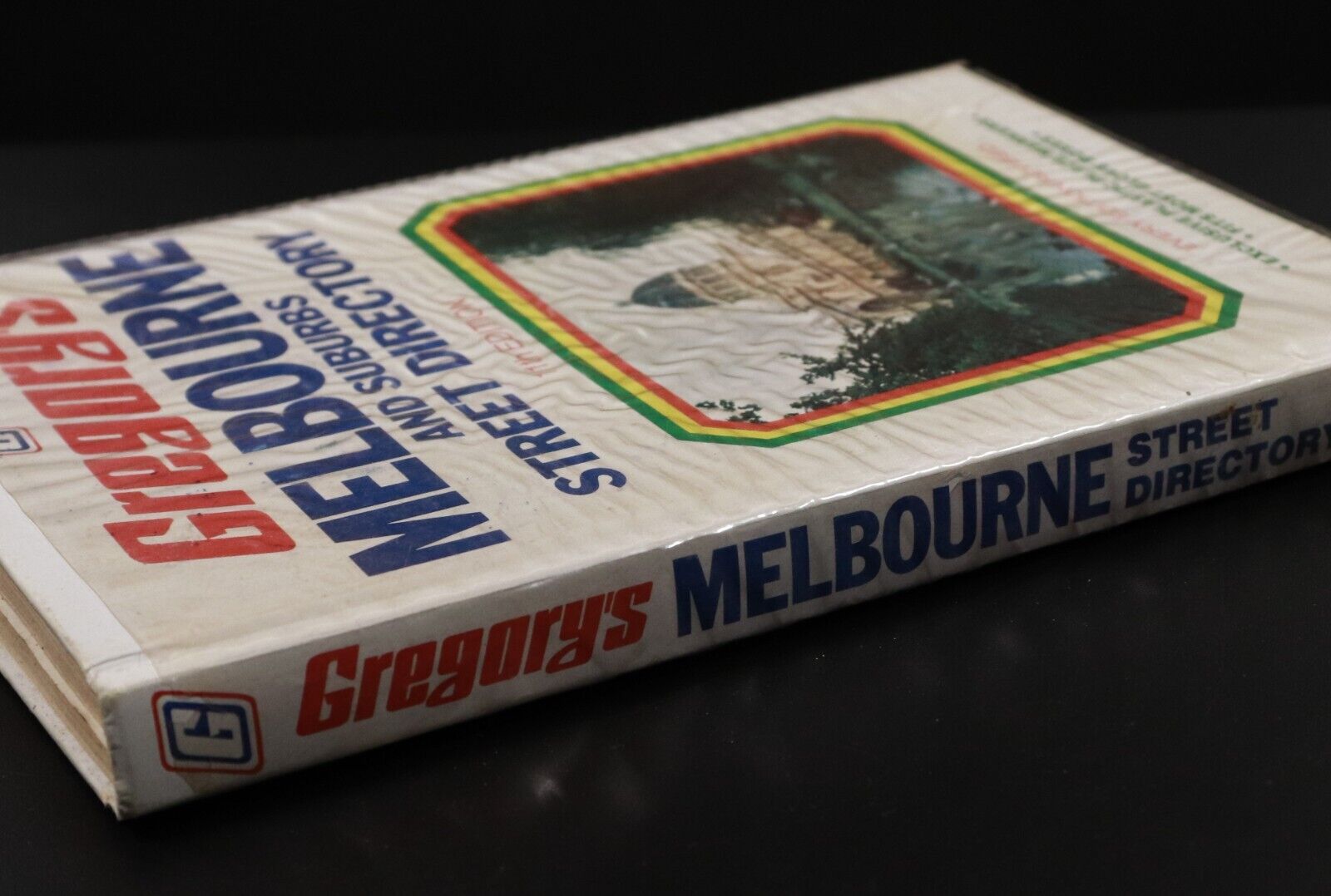 1977 Gregory's Street Directory Of Melbourne & Suburbs Vintage Maps Book - 0