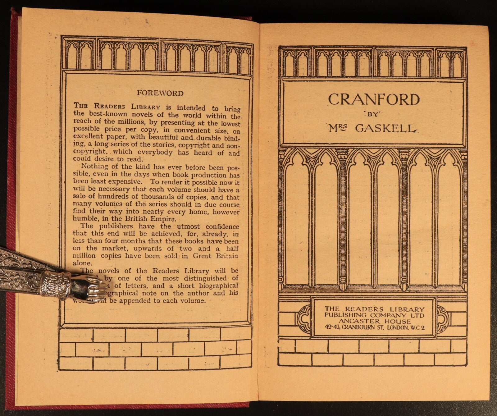 6 Volume Antique Book Collection c1920's Last Days Of Pompeii Lytton Eliot etc