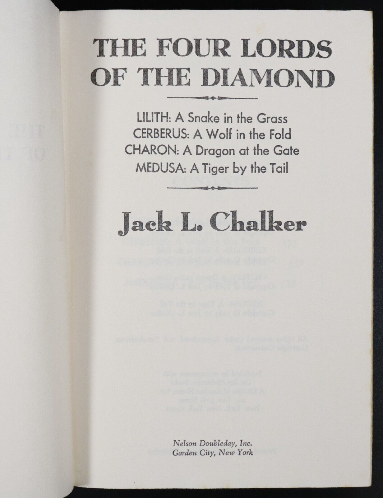 1983 4vols In 1 - Four Lords Of The Diamond JL Chalker Science Fiction Book