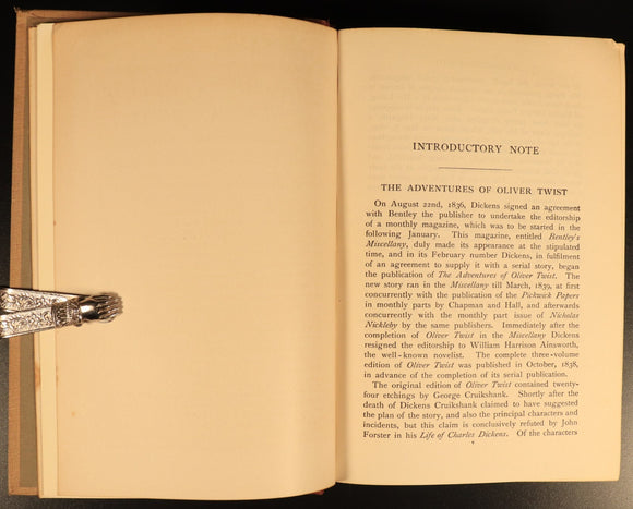 1912 Oliver Twist by Charles Dickens Antique Fiction Book Gresham V3