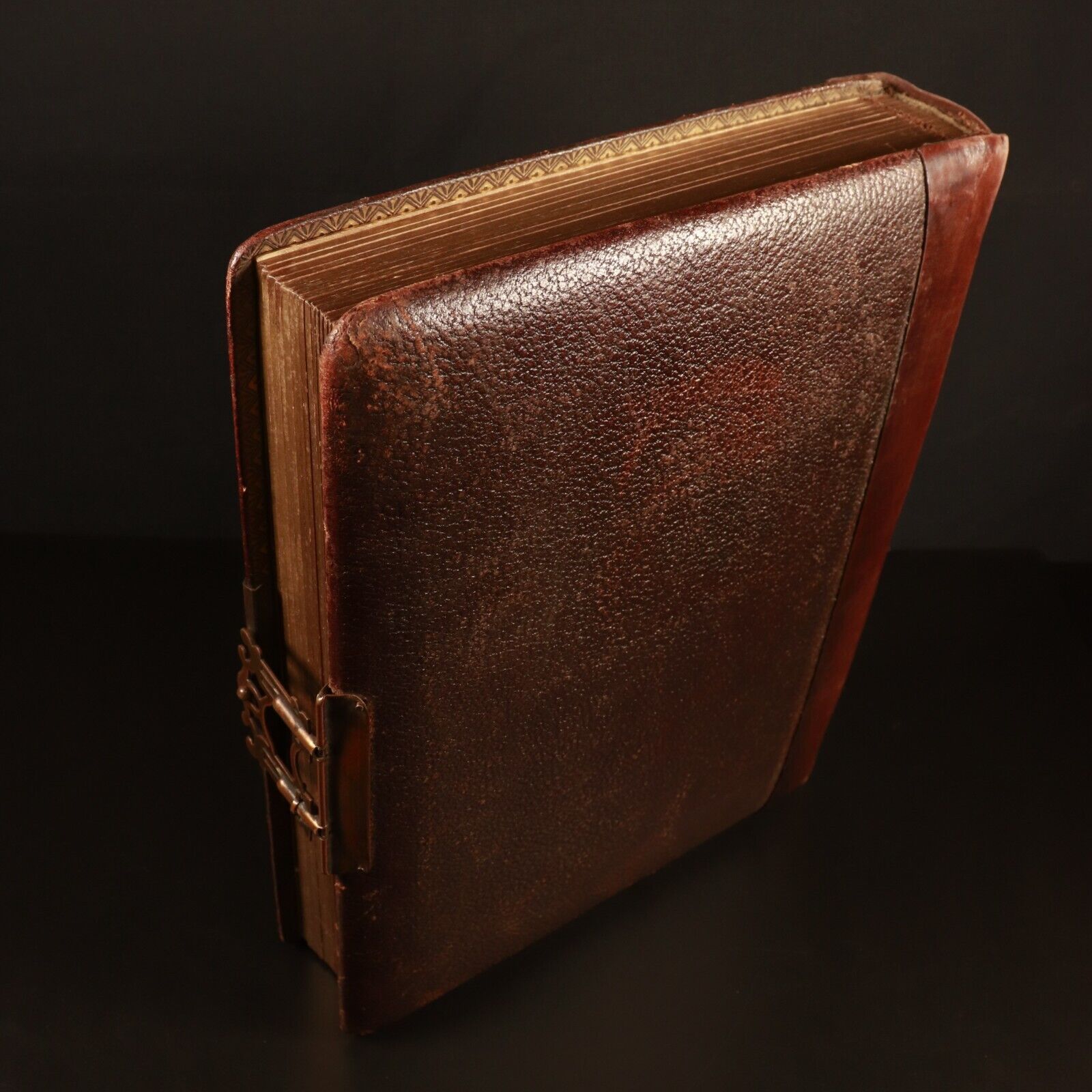 c1920 Antique Leather Photo Album Brass Clasp COOPER Family 54 Original Photos