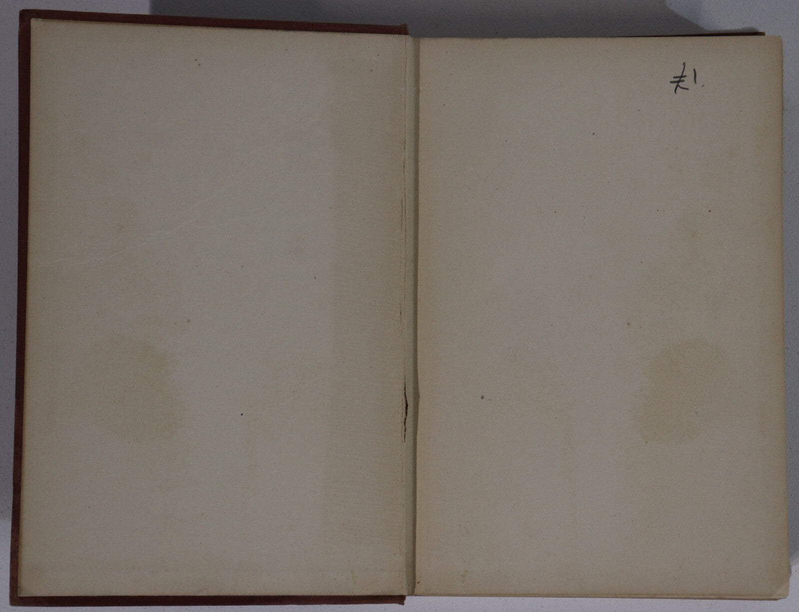 243d832b-366c-4996-a3c8-73b75102e91e