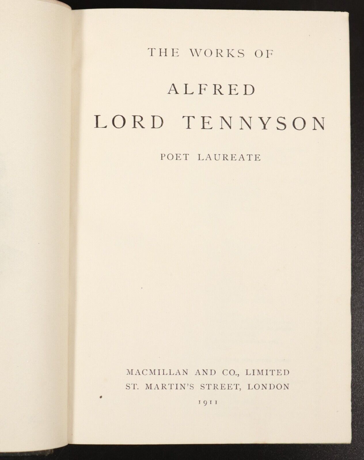 1911 The Works Of Alfred Lord Tennyson Antique Poetry Book Prize Binding Marbled