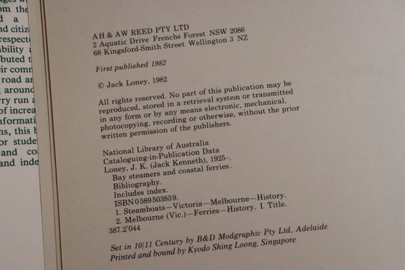 1982 Bay Steamers & Coastal Ferries by J. Loney Melbourne Australia History Book
