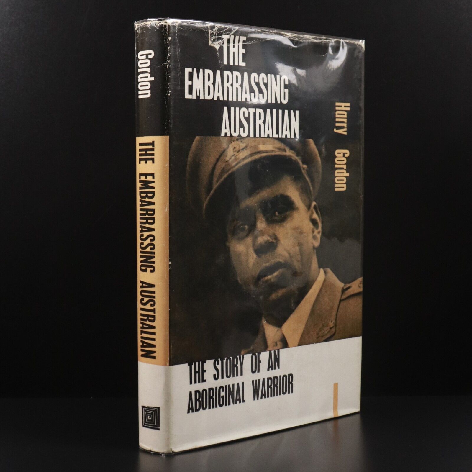 1962 The Embarrassing Australian Story Of An Aboriginal Warrior Book H. Gordon