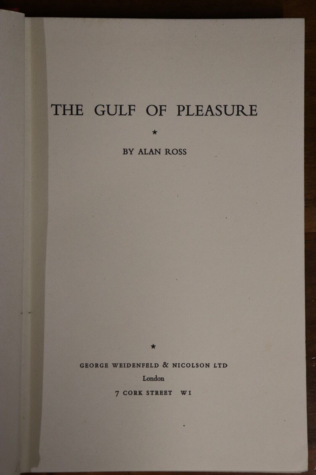 1951 The Gulf Of Pleasure by Alan Ross 1st Edition Italian Travel Book - 0