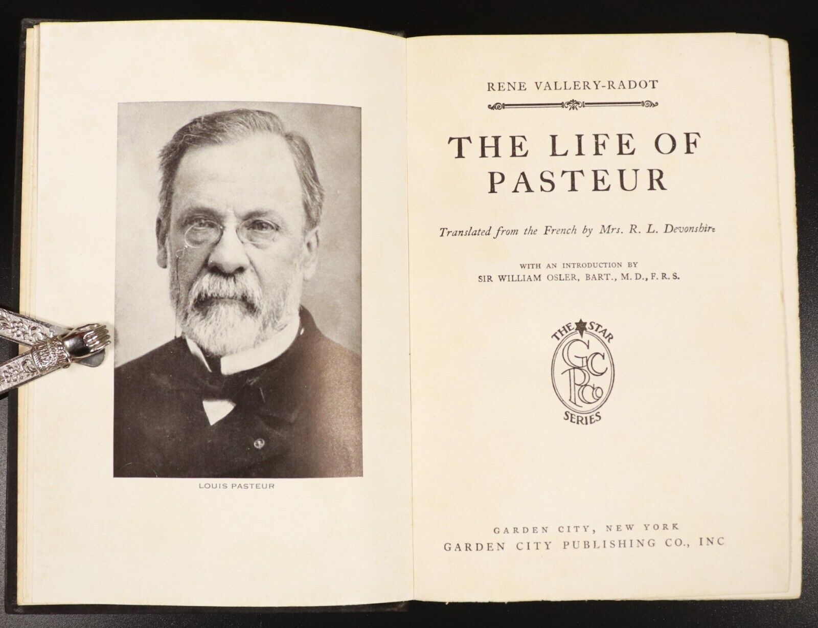 c1930 The Life Of Pasteur by R. Vallery-Radot Antique Science Medicine Book