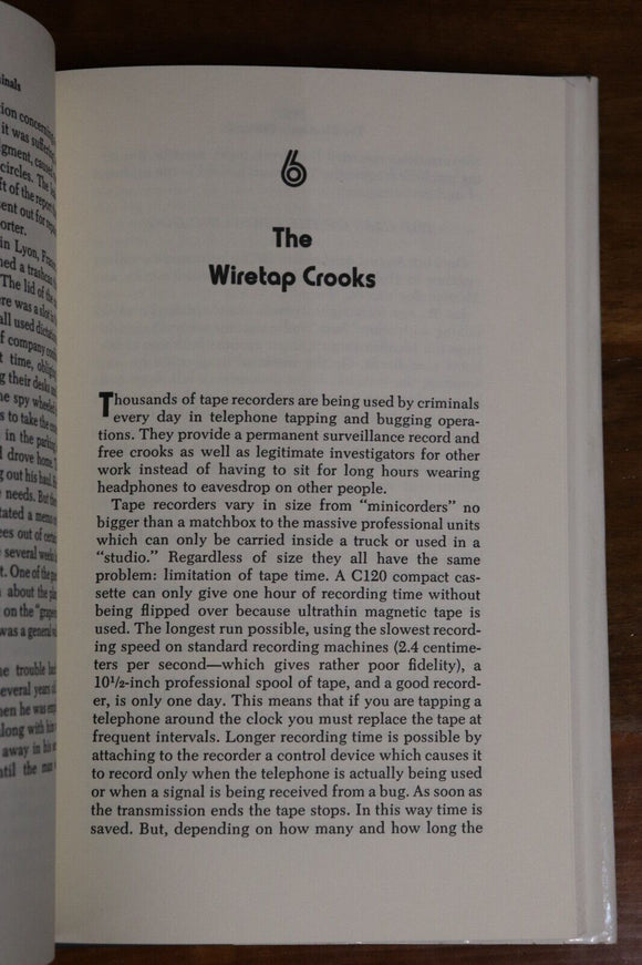 1975 The Electronic Criminals by Robert Farr 1st Edition Crime History Book