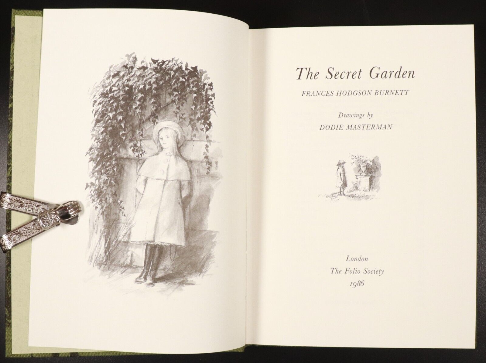 1986 The Secret Garden by Frances Hodgson Burnett Folio Society Children's Book