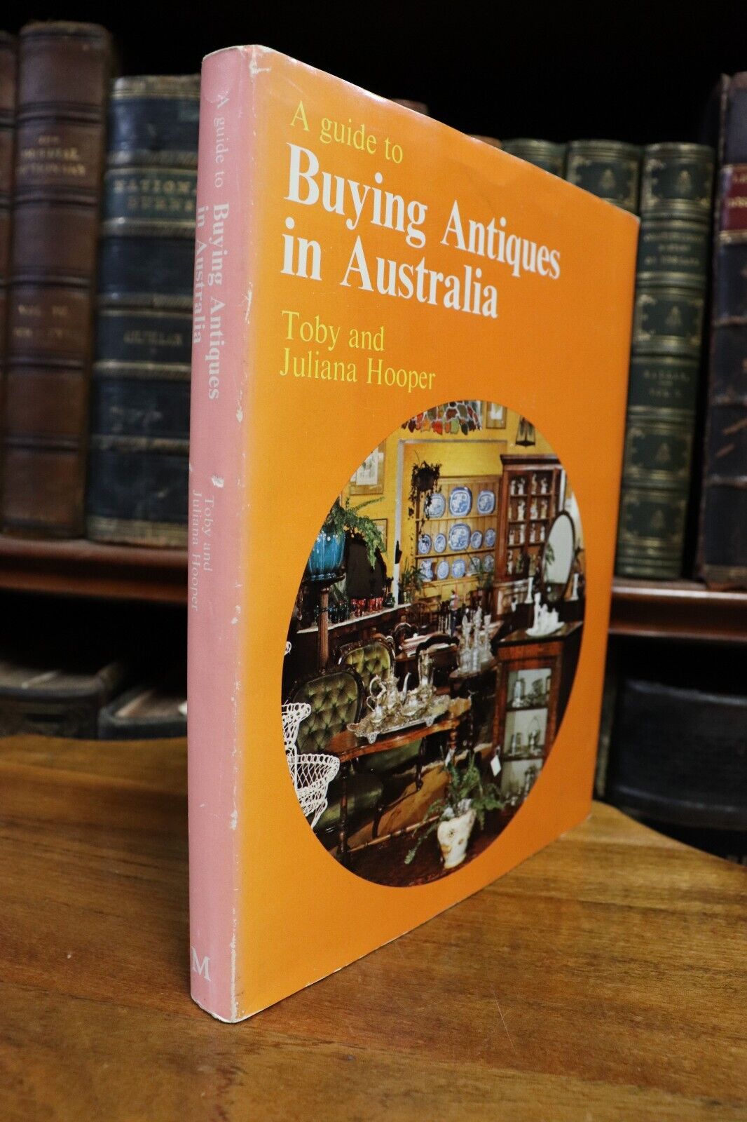 1976 Buying Antiques In Australia 1st Edition Antique Collecting Reference Book