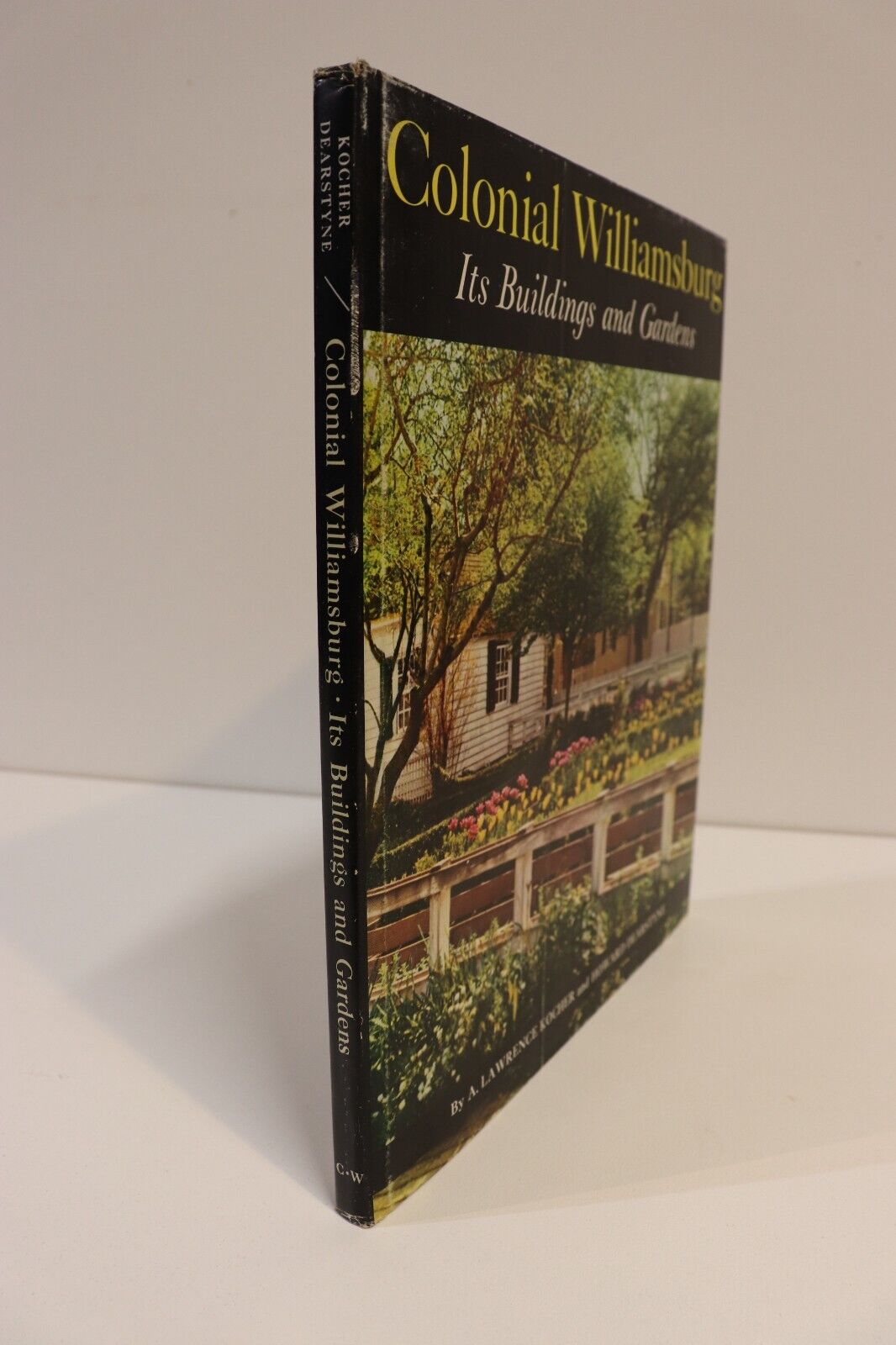 1966 Colonial Williamsburg Vintage American Architecture & History Book