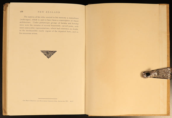 1924 New Zealand Dear Old Maori Land F.B Lysnar Antique New Zealand History Book