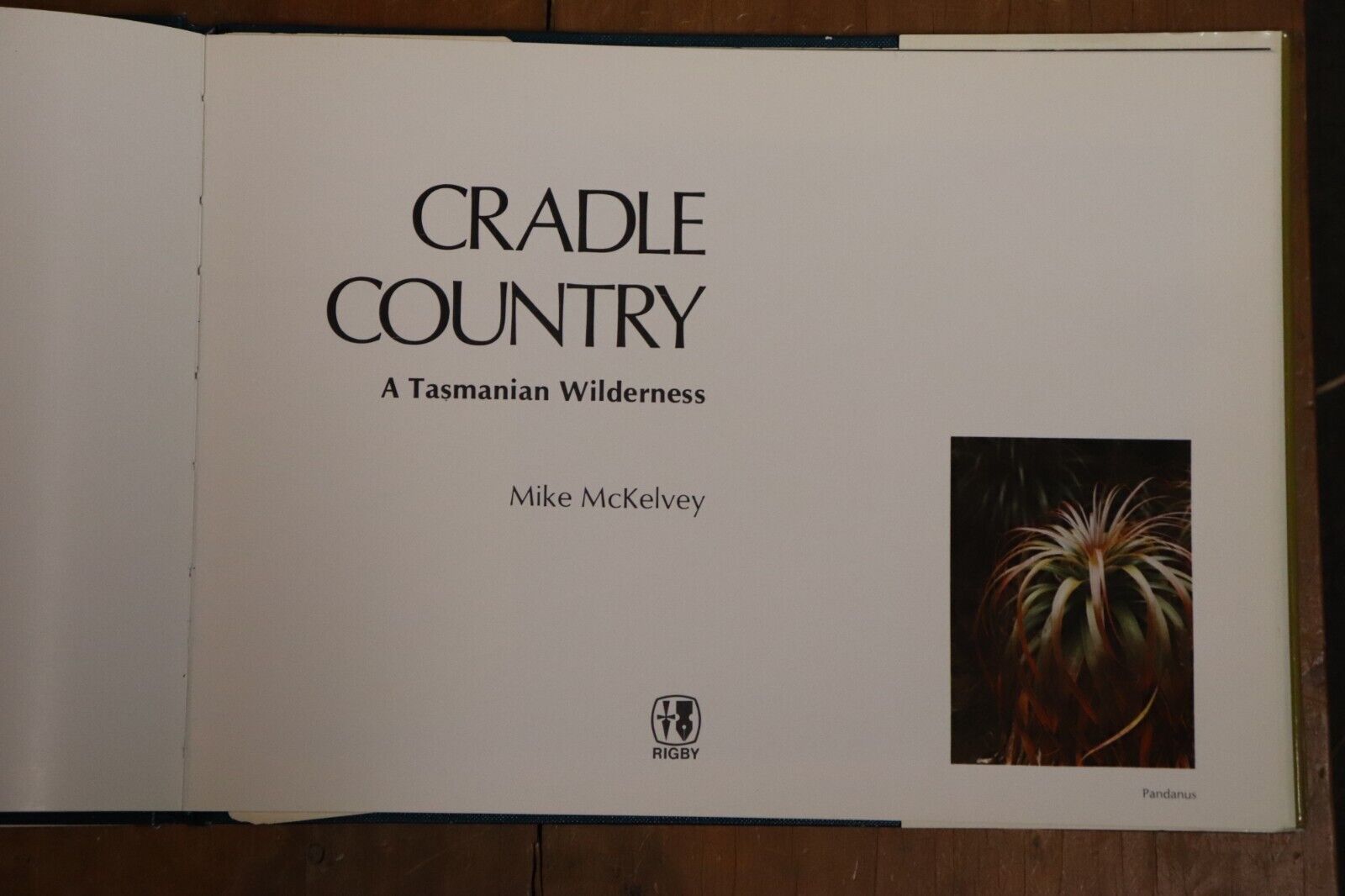 1976 Cradle Country: A Tasmanian Wilderness 1st Edition Australian History Book - 0