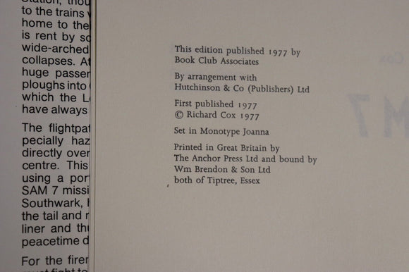 1977 Sam 7 by Richard Cox Vintage Airline Disaster Fiction Book