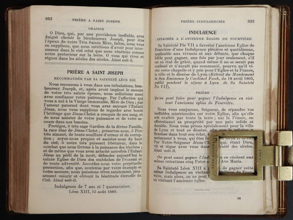 1925 Paroissien Complet ou Heures A L'Usage Du Diocese De Lyon Antique Book