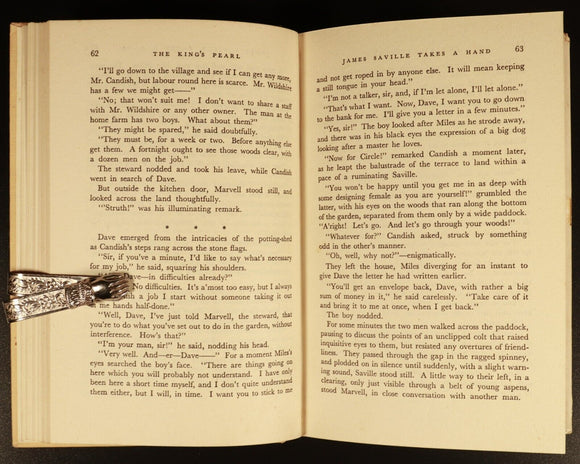 c1945 The King's Pearl by Jean Barre British Fiction Book w/Dustjacket 1st Ed