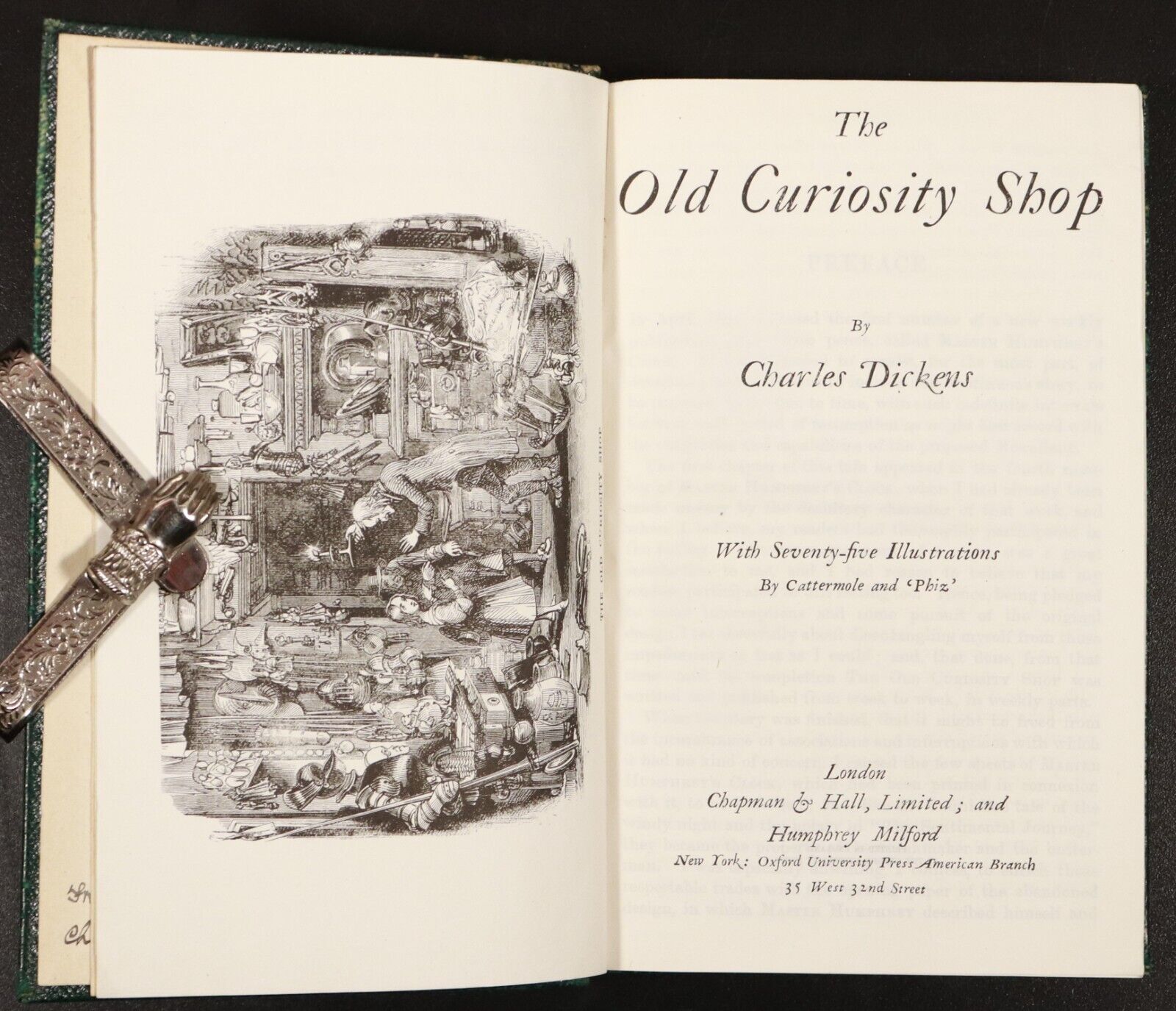 c1940 The Old Curiosity Shop by Charles Dickens Classic Fiction Book Fine Bind - 0