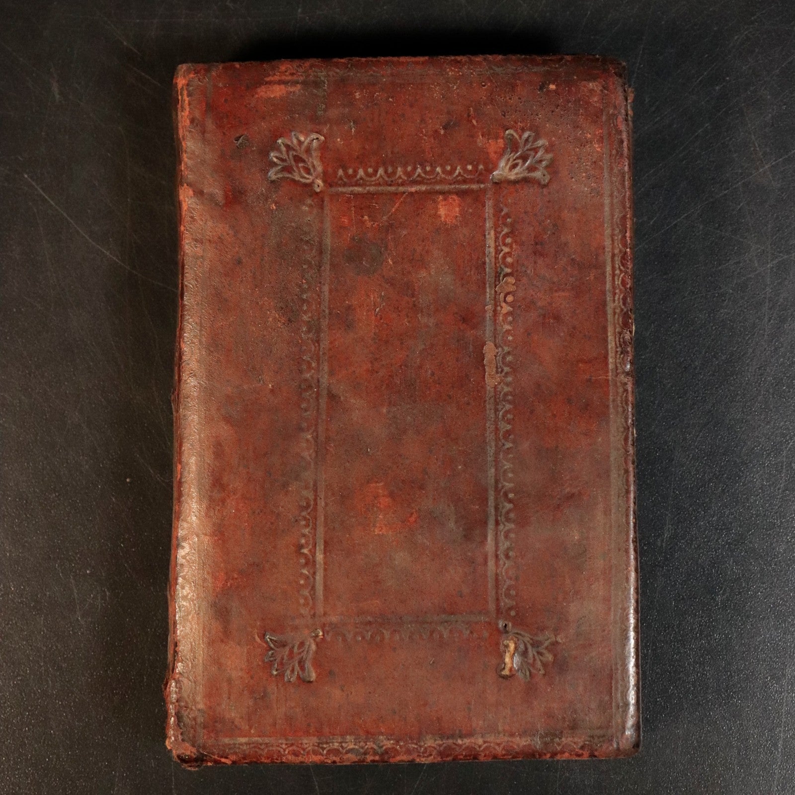 7fbd9b81-0d0e-4e61-8cec-1264c700cd3d