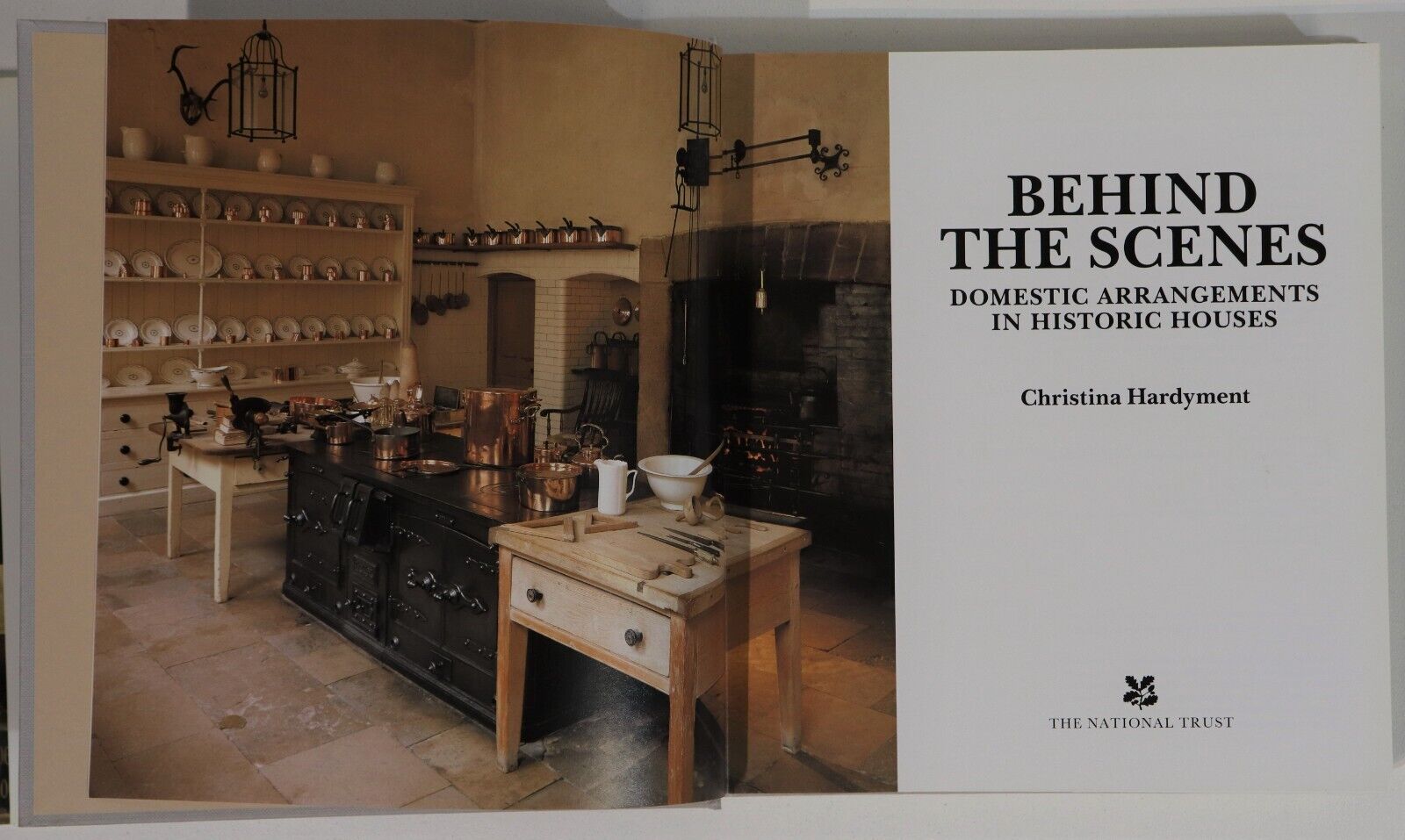 1997 Behind The Scenes In Historic Houses British Country House History Book - 0