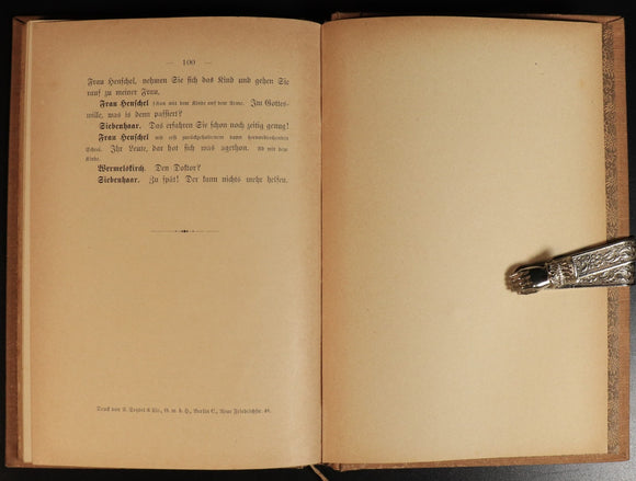 8cb11c3c-7812-48a0-bb37-4758d4eb3ea7