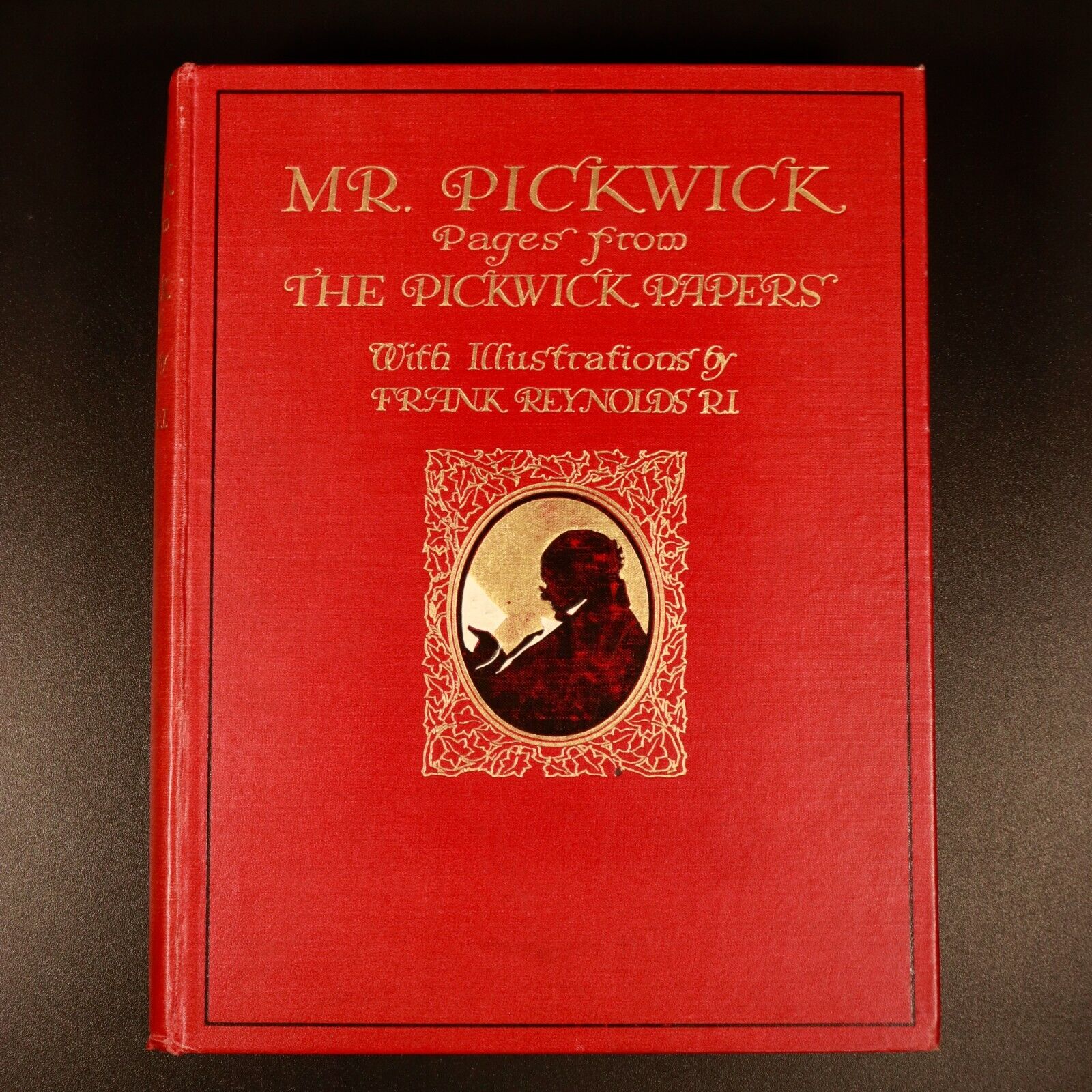 c1910 Mr Pickwick Pages From Pickwick Papers by Charles Dickens Antique Book