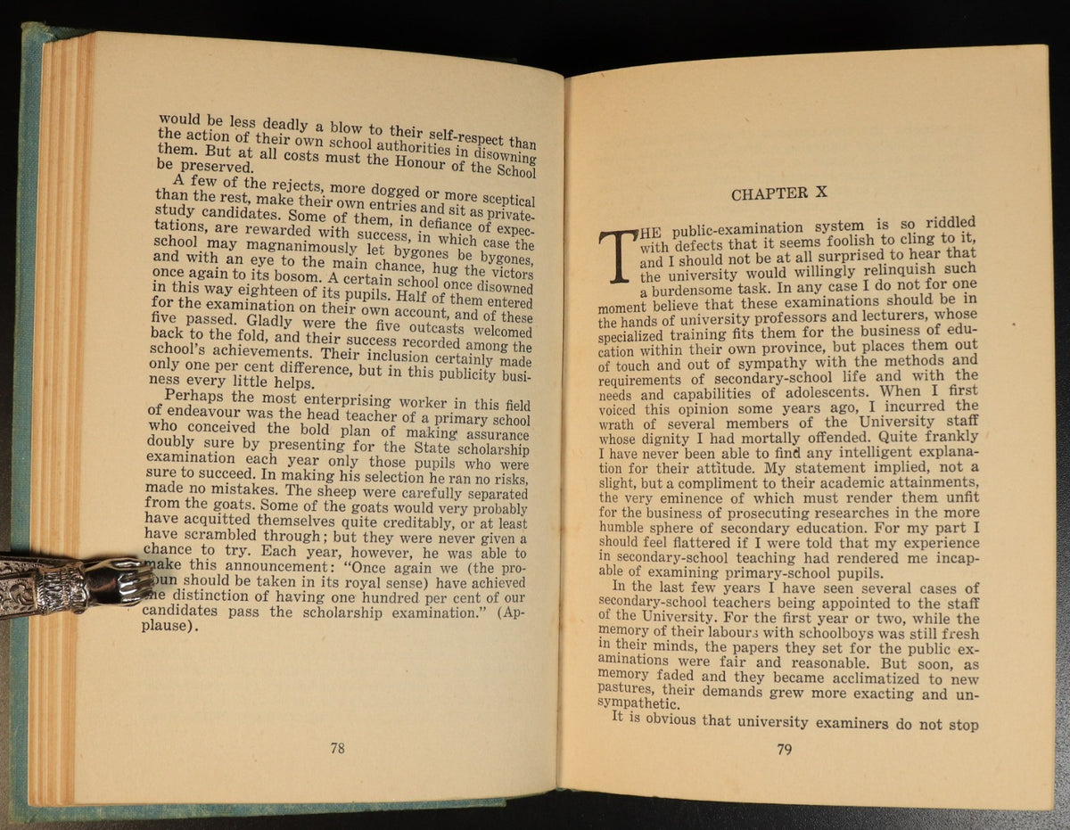 1949 Here's A Villain by George Carson-Cooling Antique Australian Fict ...