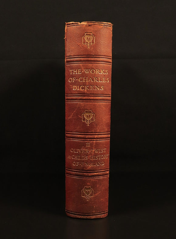 1912 Oliver Twist by Charles Dickens Antique Fiction Book Gresham V3