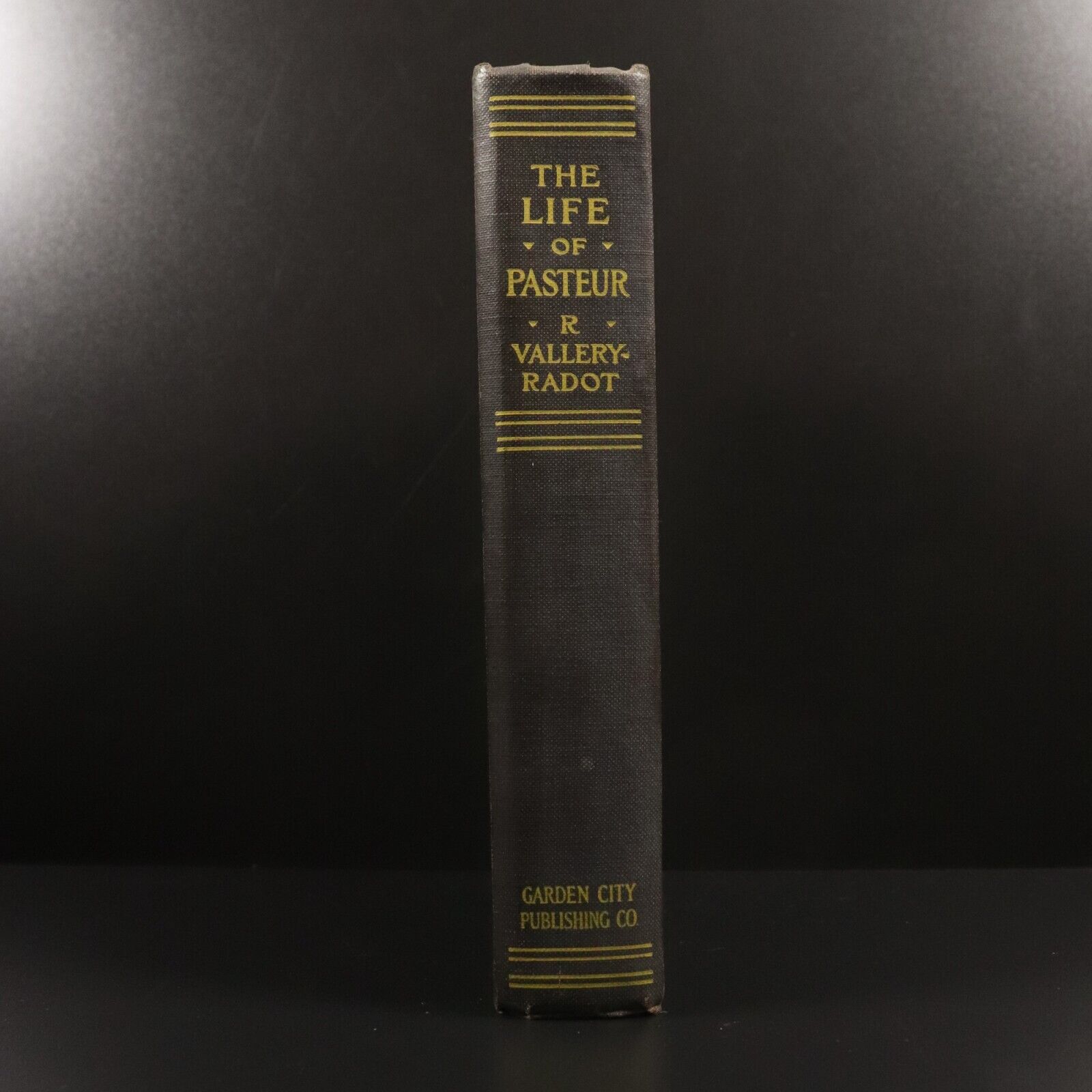 c1930 The Life Of Pasteur by R. Vallery-Radot Antique Science Medicine Book