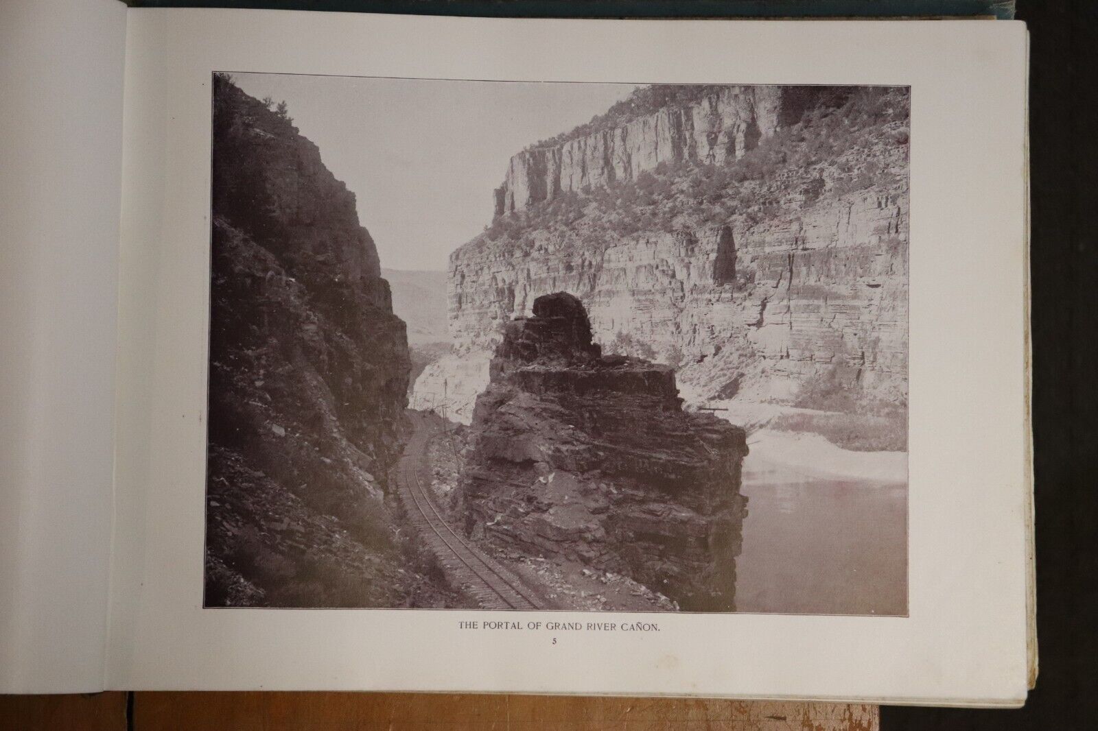 1893 America's Wonderlands by J.W. Buel Antique American Photo History Book