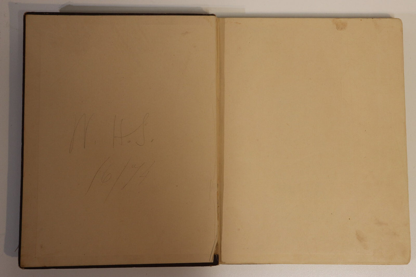 b5881a59-52d5-43e4-b1b9-fc0b52b047bc