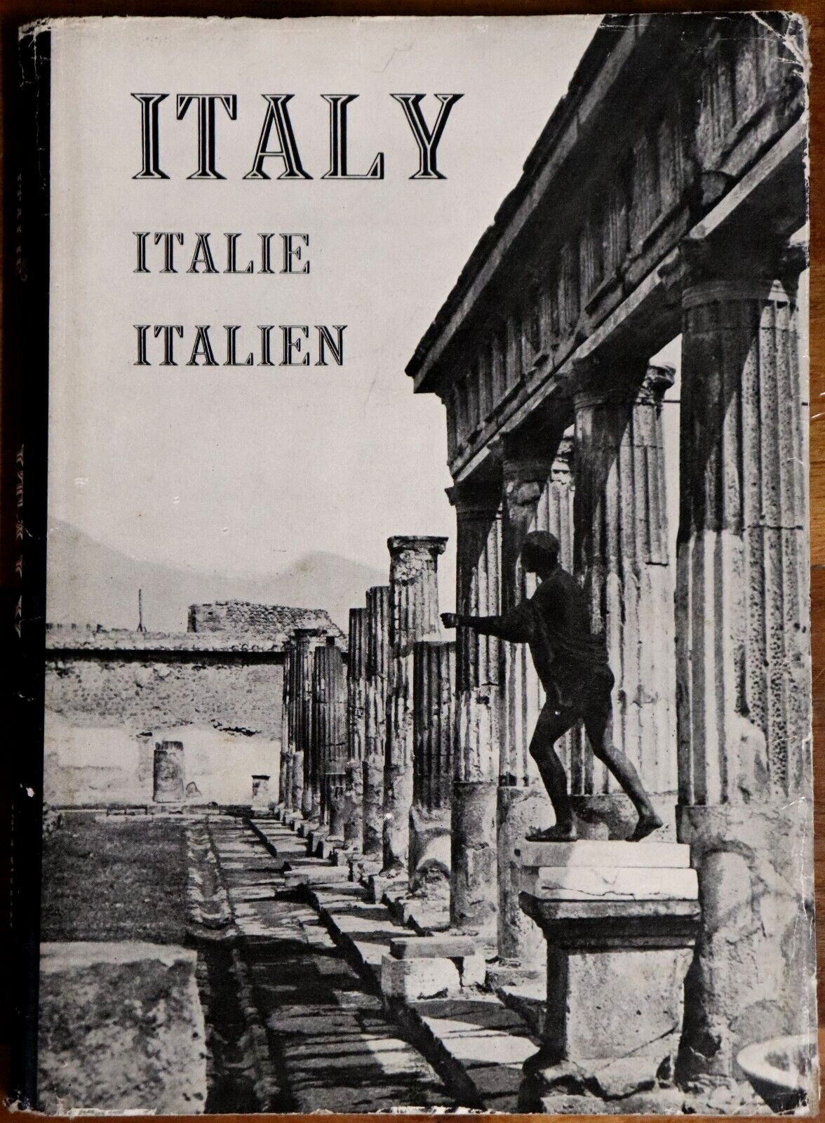 c1961 Italy: A Book Of Photographs Vintage Italian Photographic History Book