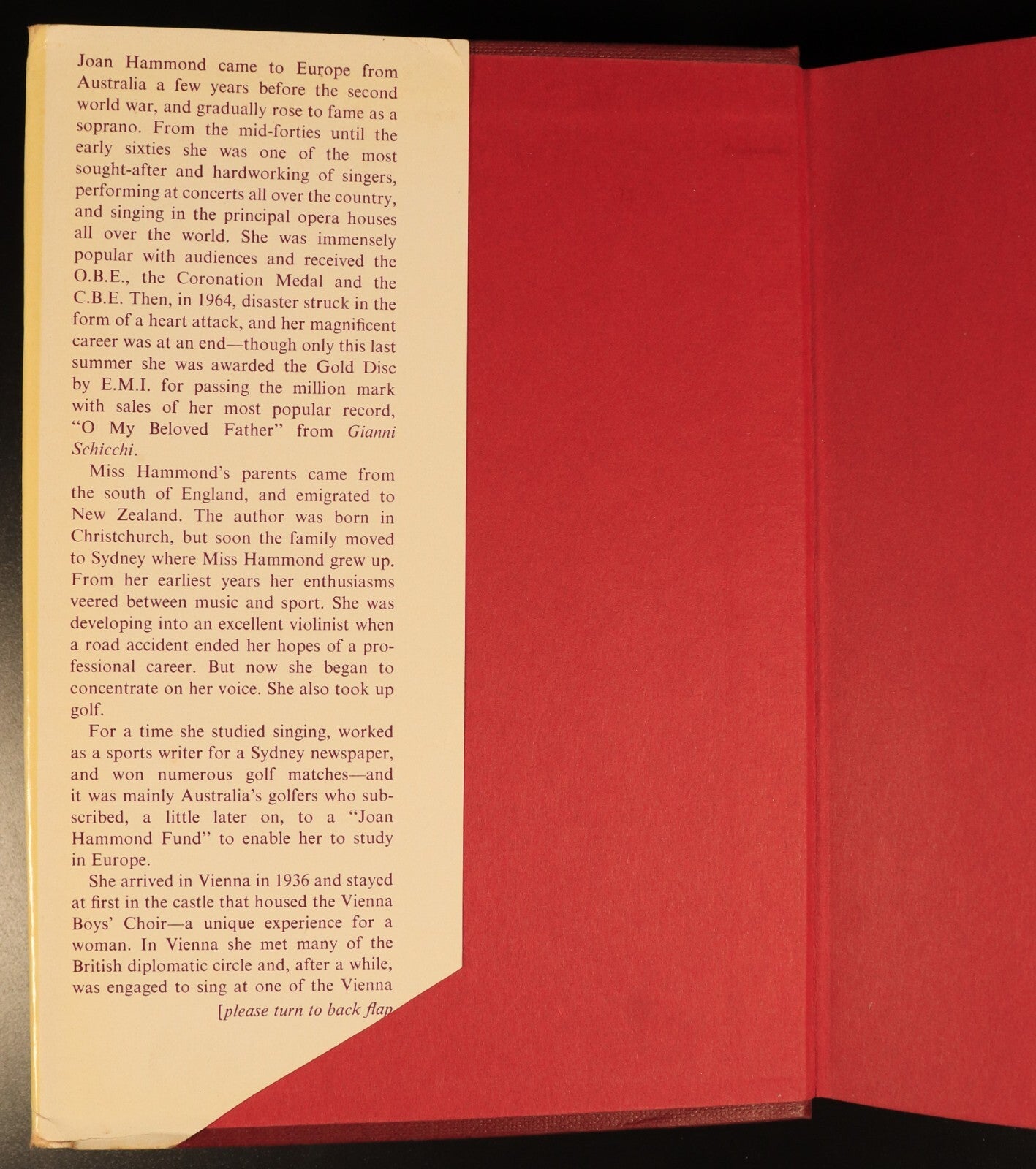 A Voice, A Life by Joan Hammond 1970 SIGNED 1st Ed Theatre Book Autobiography
