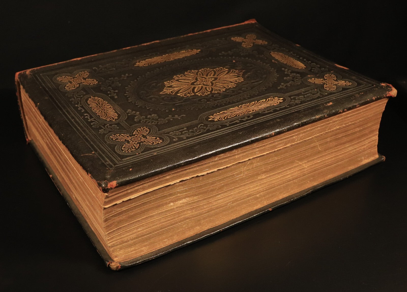 c1880 Self Interpreting Family Bible Rev John Brown Antiquarian Leather Bible