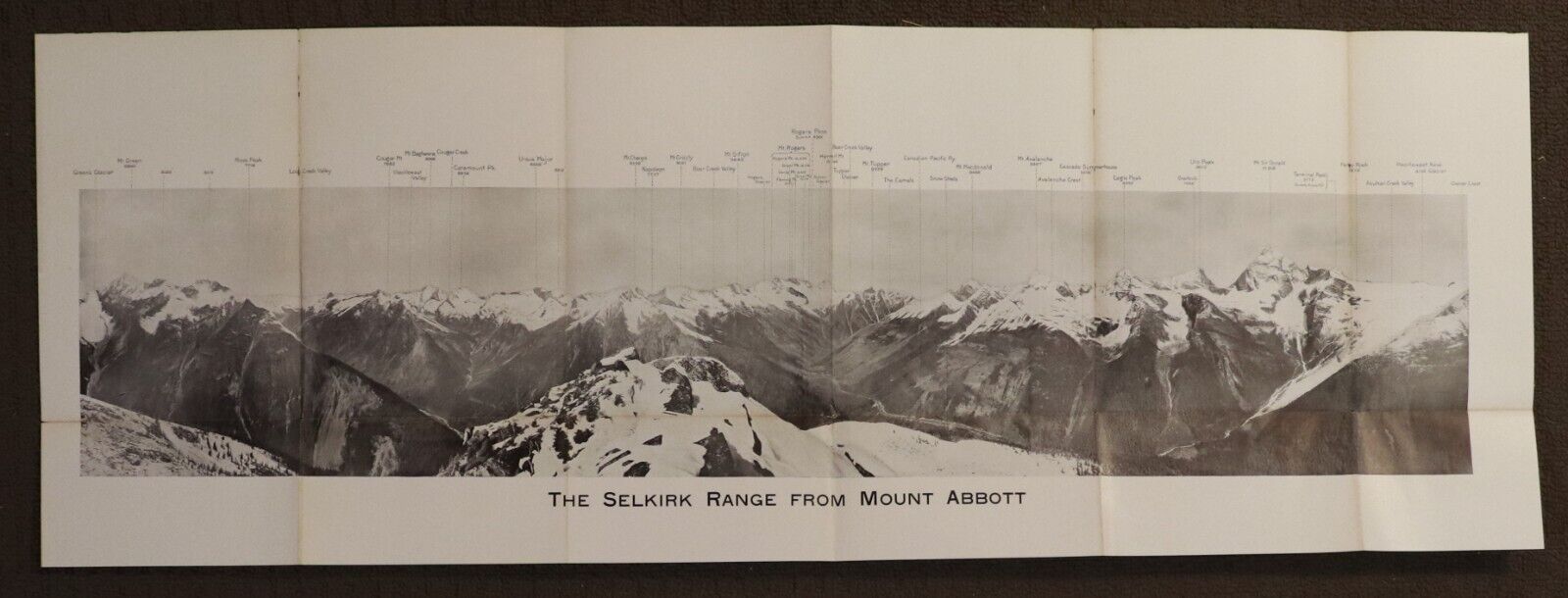 1905 The Selkirk Range British Columbia Canada Volume 2 MAPS by AO Wheeler Book