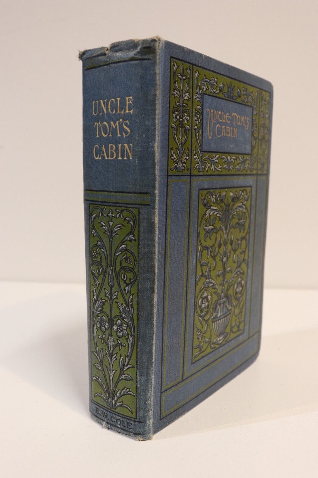 c1905 Uncle Tom's Cabin by Harriet Beecher Stowe Antique American Fiction Book