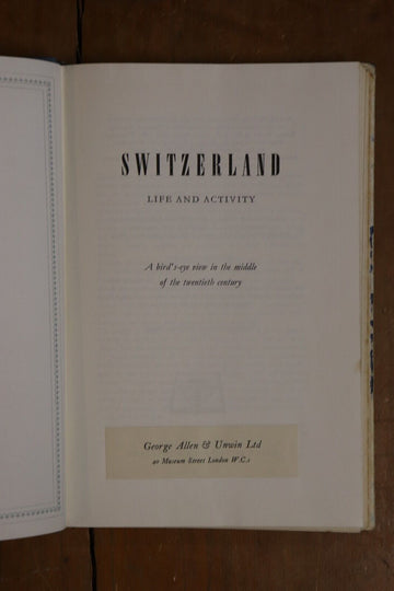 1953 Switzerland Life & Activity Vintage Illustrated Swiss History Book - 0