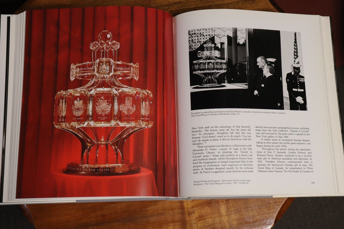1987 Steuben Glass: Collectors Edition American Crystal Collectors Book