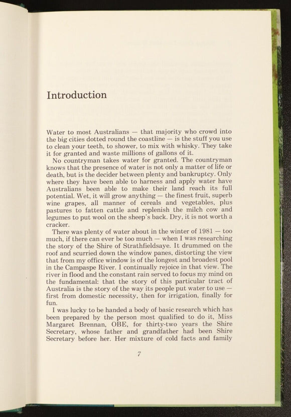 1983 Bridge Over Troubled Waters: Strathfieldsaye Australian Local History Book