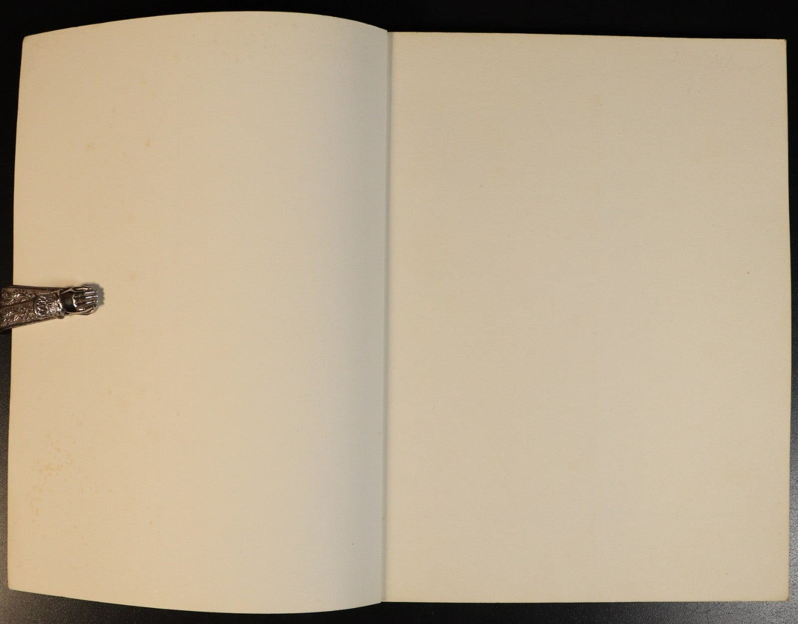 fe40035d-2e04-416e-9f50-8d4cec16b4ed