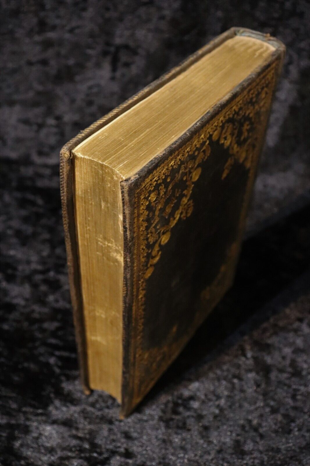 1731 Officium Hebdomadae Sanctae Juxta Forman Missalis Antiquarian Book - 0