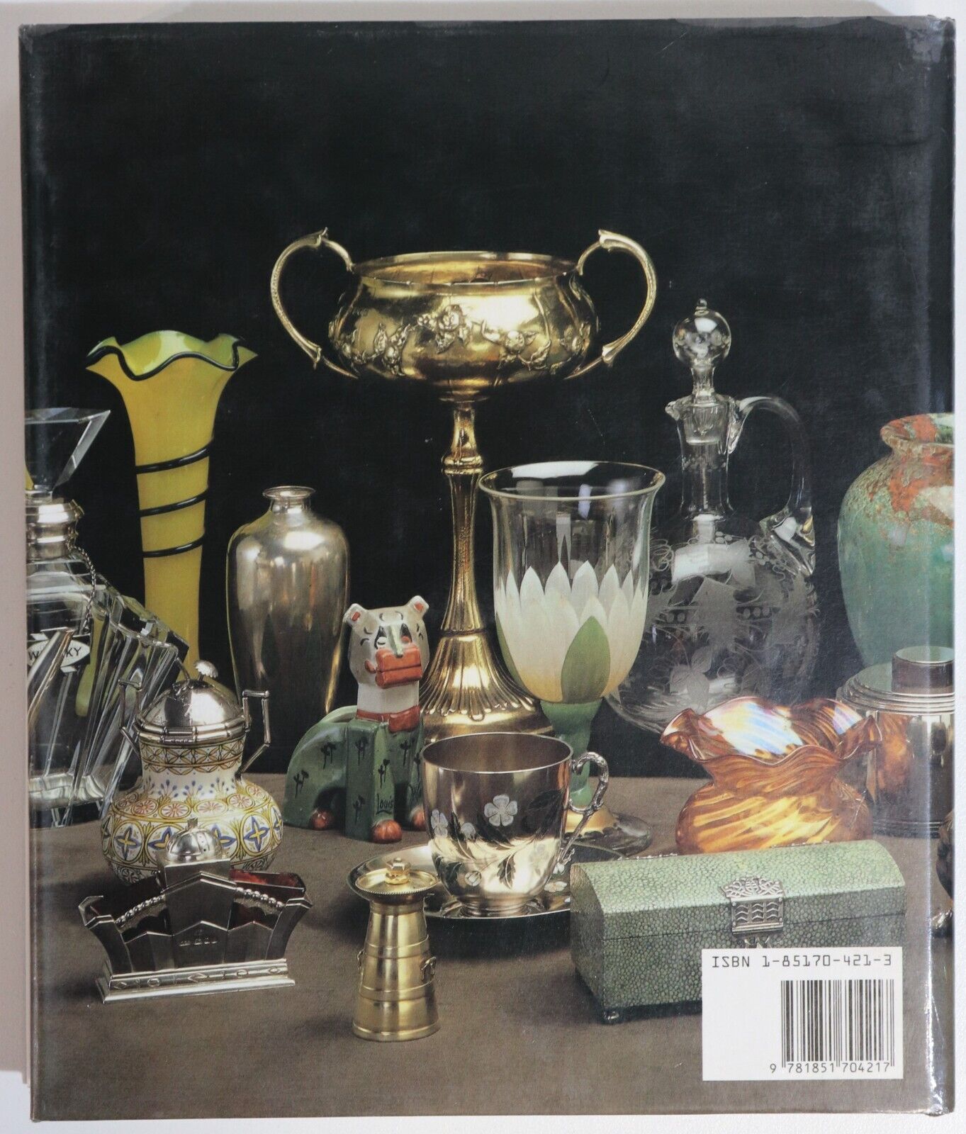 The Collectors Encyclopedia - 1990 - Antique & Collectible Reference Book