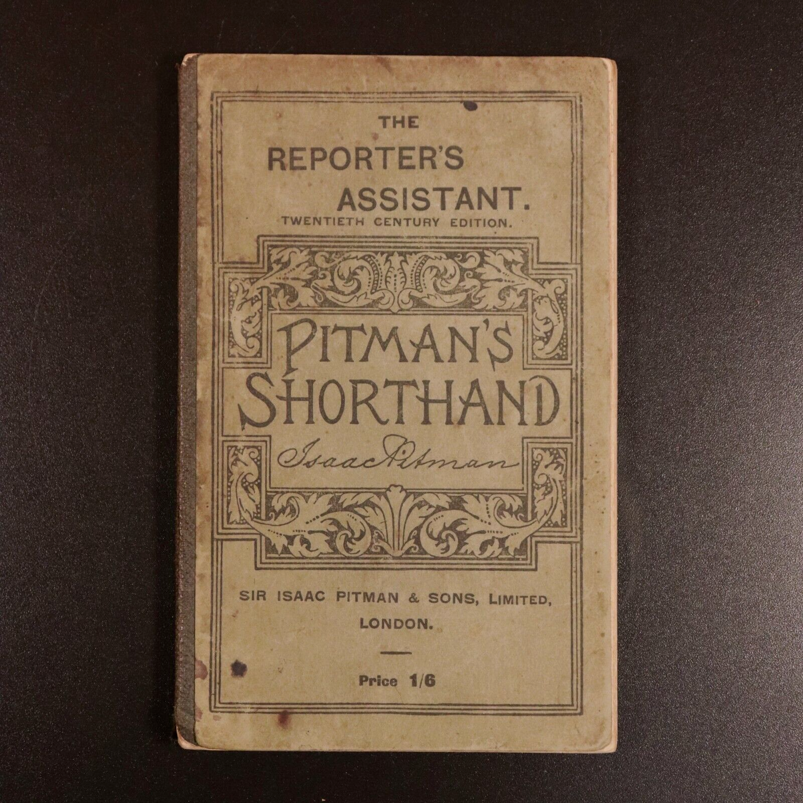 c1910 Pitman's Shorthand Reporters Assistant Antique English Reference Book