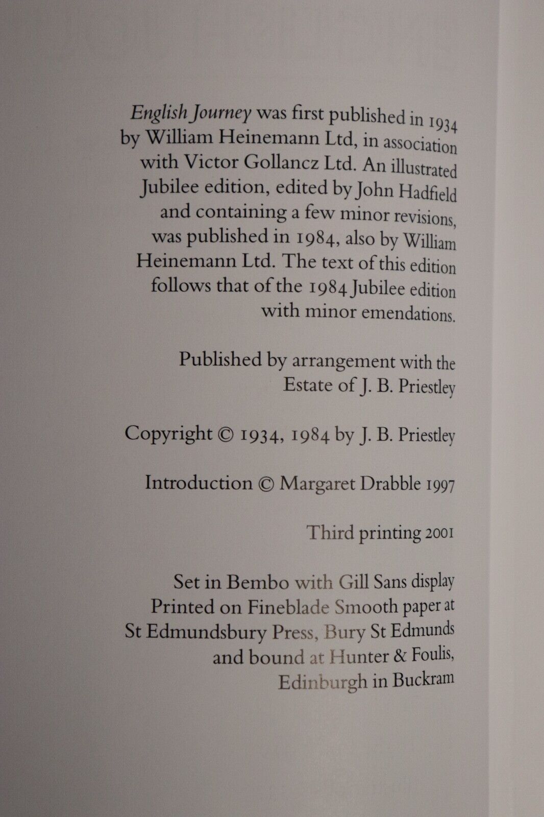 English Journey by JB Priestley - 2001 - Folio Society - British History Book