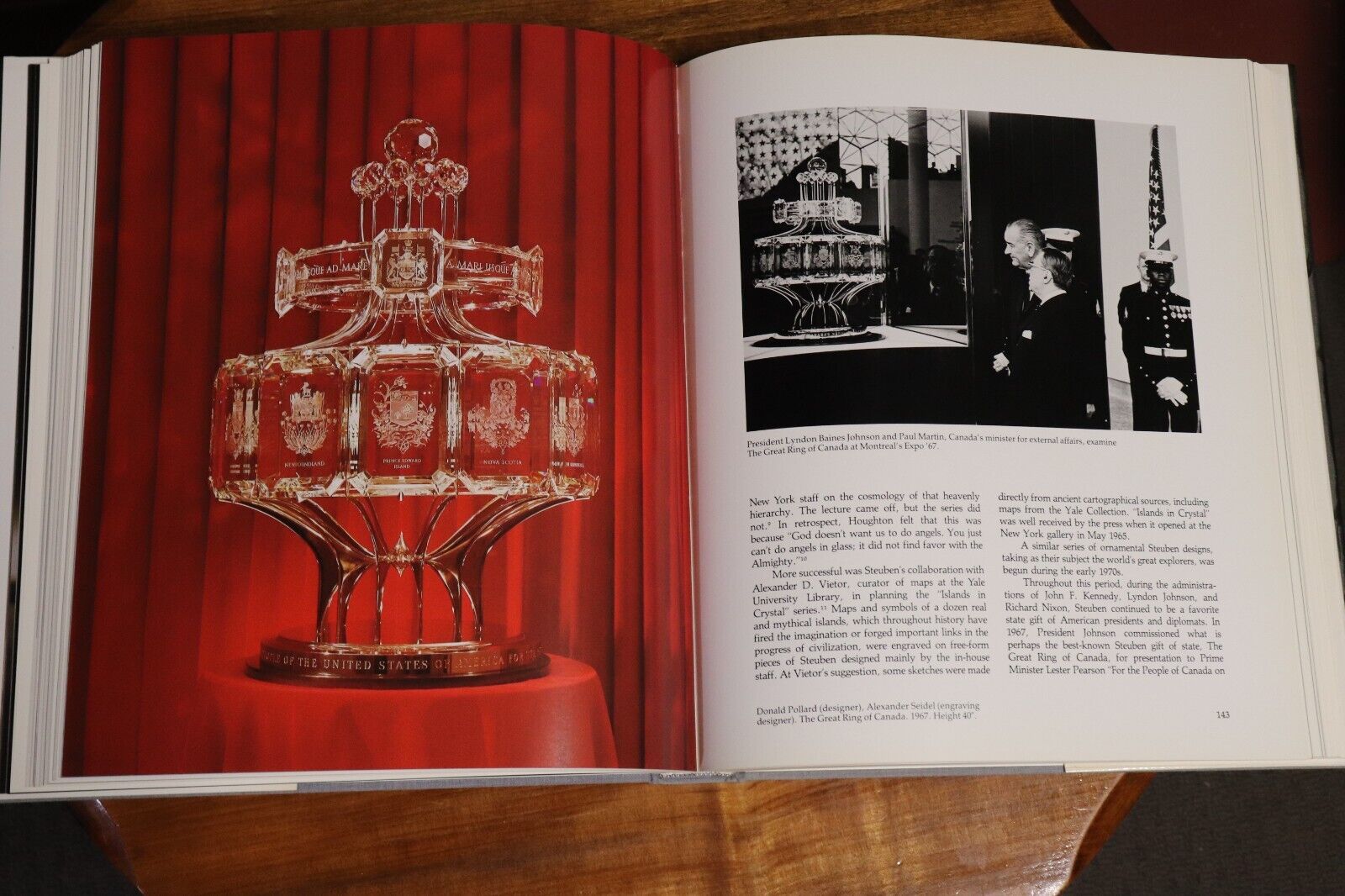 Steuben Glass: Collectors Edition - 1987 - American Crystal Book