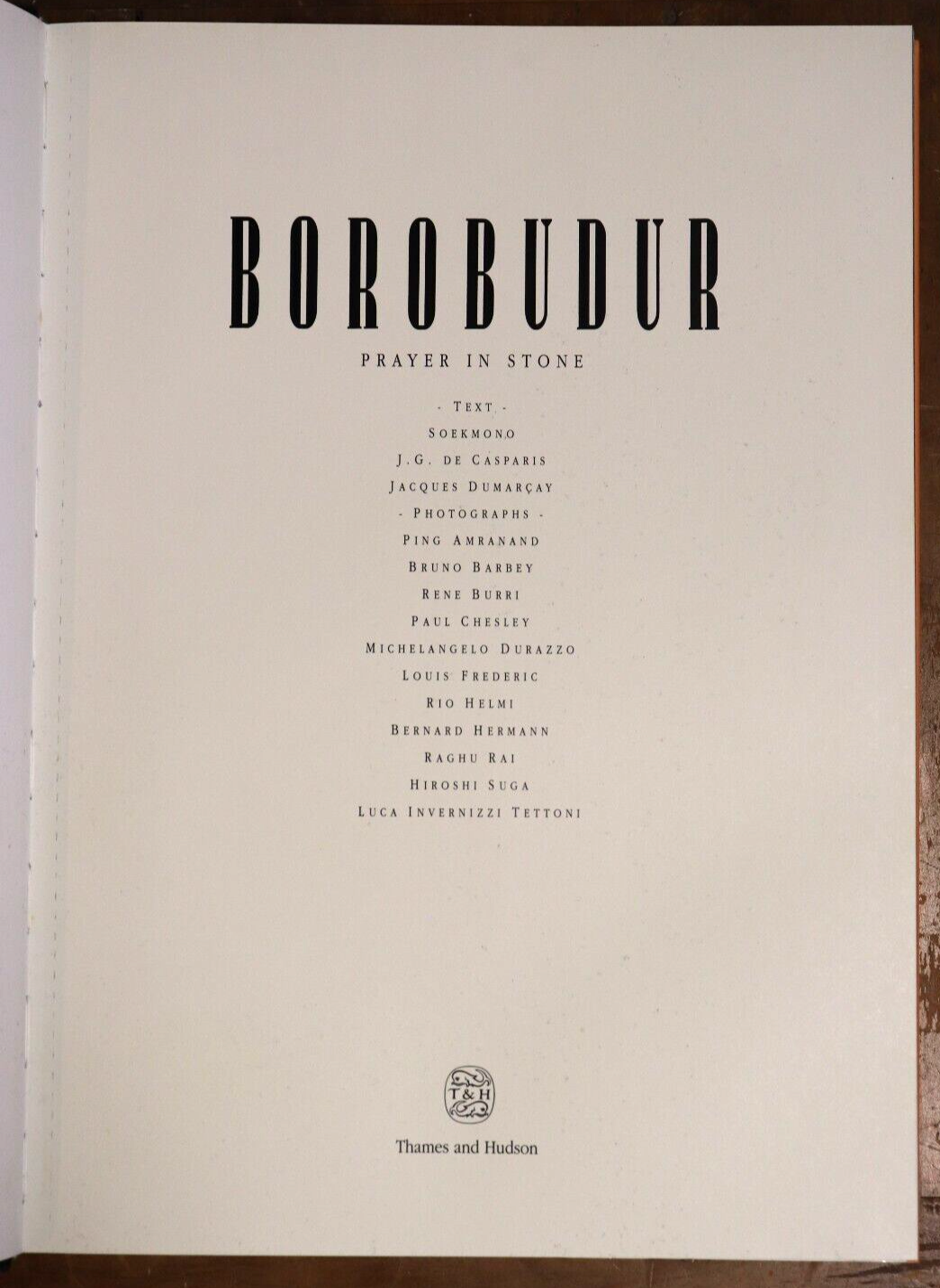1990 Borobudor: Prayer in Stone Indonesia Buddhist History Book - 0