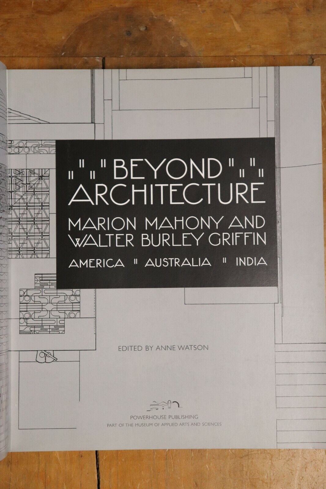 Beyond Architecture - Walter Burley Griffin - 1999 - Architectural Book - 0