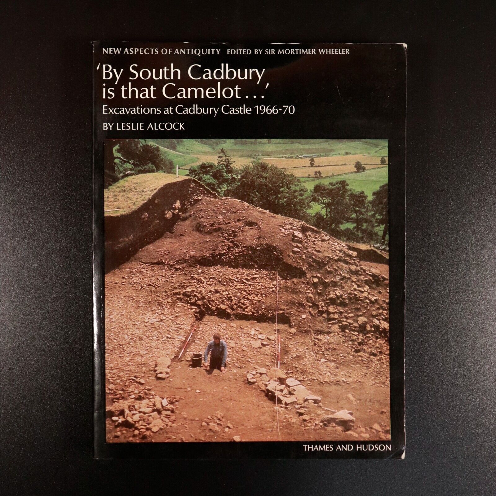 1972 Excavations At Cadbury Castle by Leslie Alcock British Archaeology Book