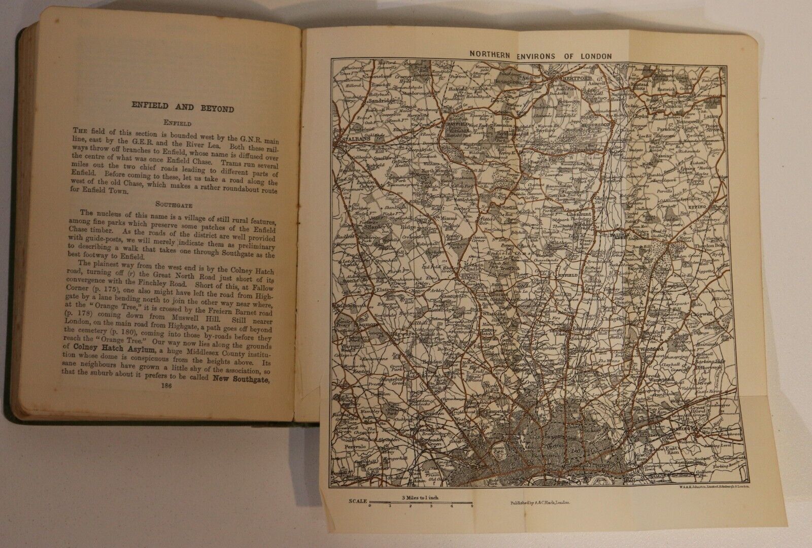 Around London by AR Hope Moncrieff - 1903 - Antique British Travel Guide w/Maps