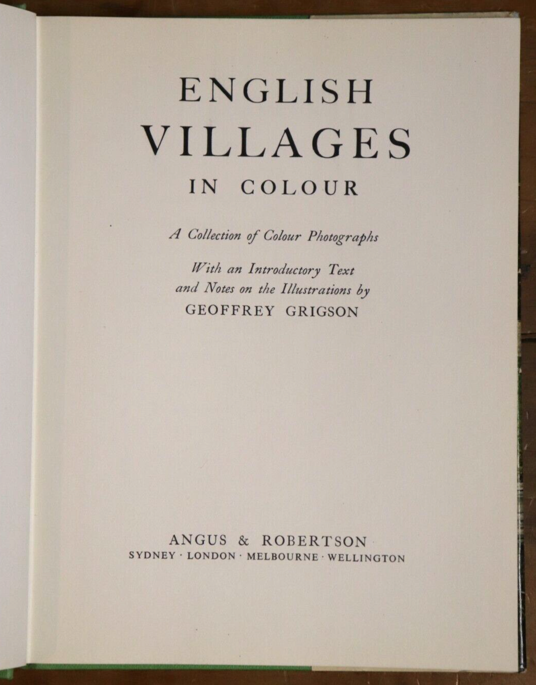 English Villages in Colour - 1958 - 1st Edition