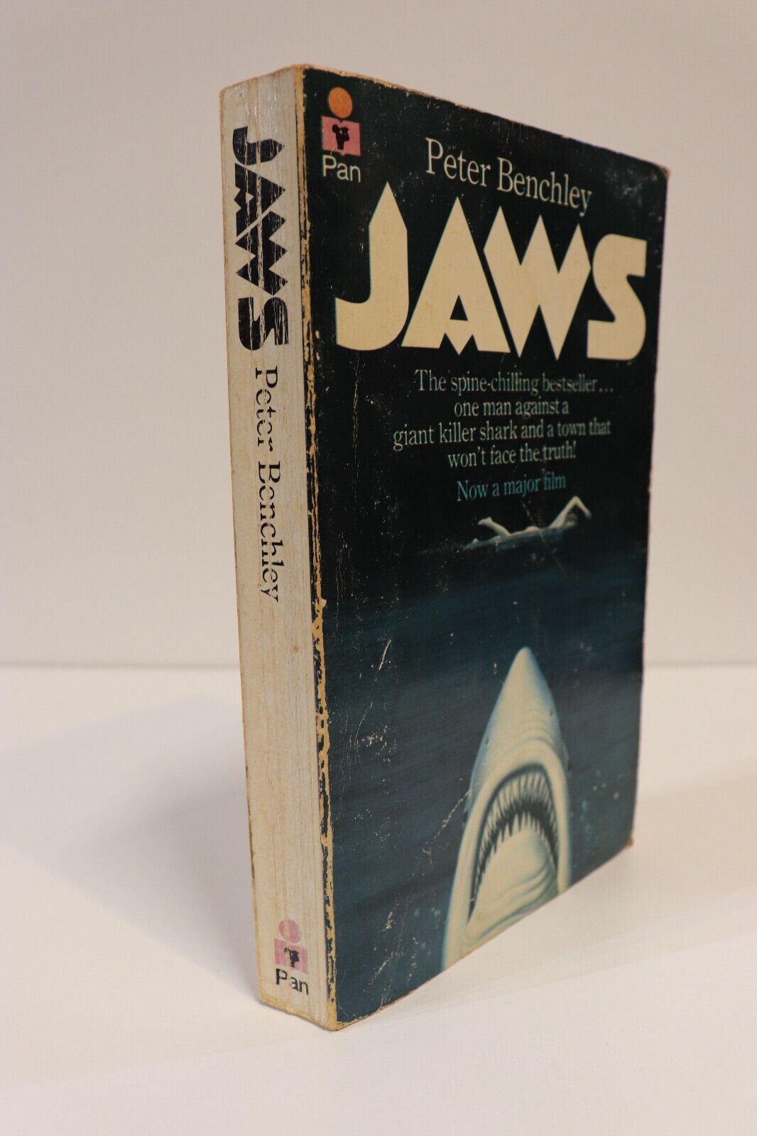 Jaws by Peter Benchley - 1975 - Vintage Fiction Book - 0